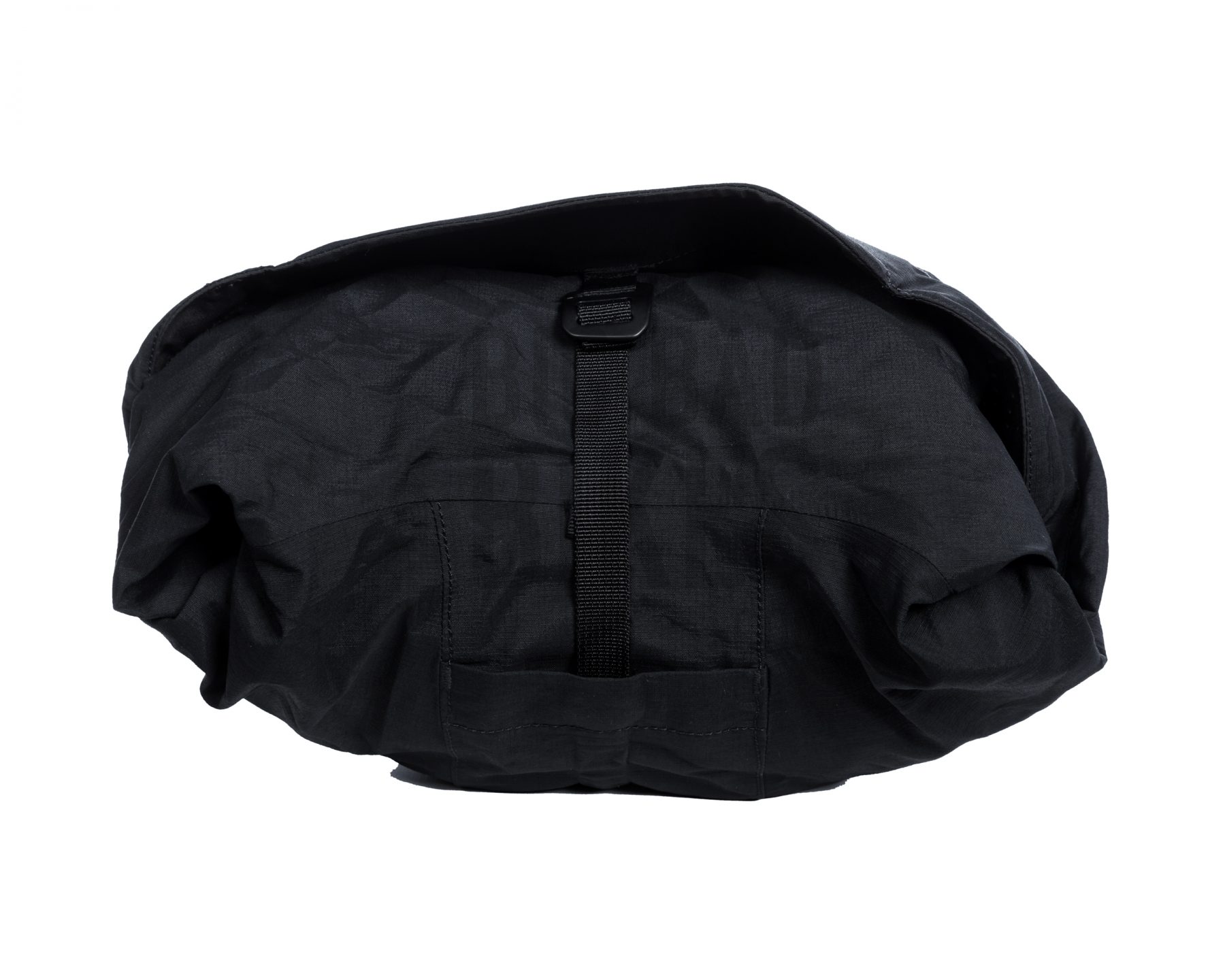 3148-004_Black_09